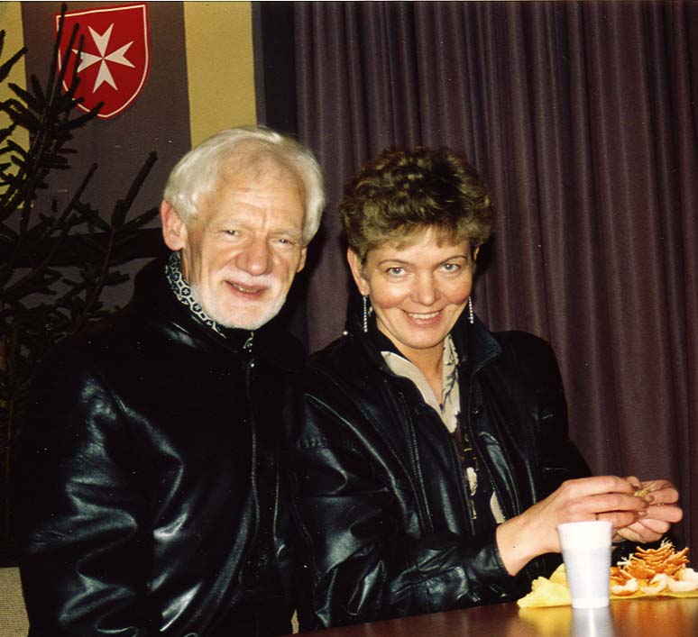 2003. gada Ziemassvētku pasākumā ar  profesoru A. Danilānu