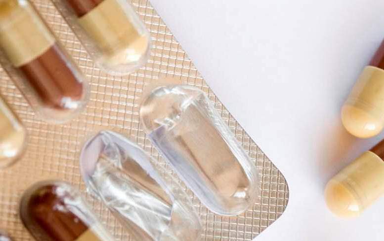 Ar medikamentu lietošanu saistītas saslimšanas ir vairāk nekā 10% pieaugušo