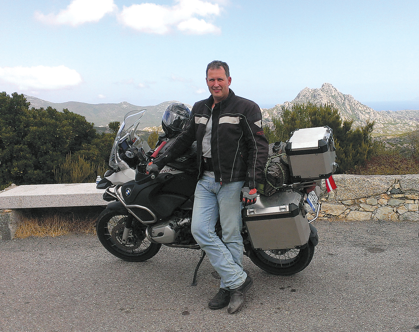 Vīrišķīgs piedzīvojums pa kalnu serpentīniem, Korsika