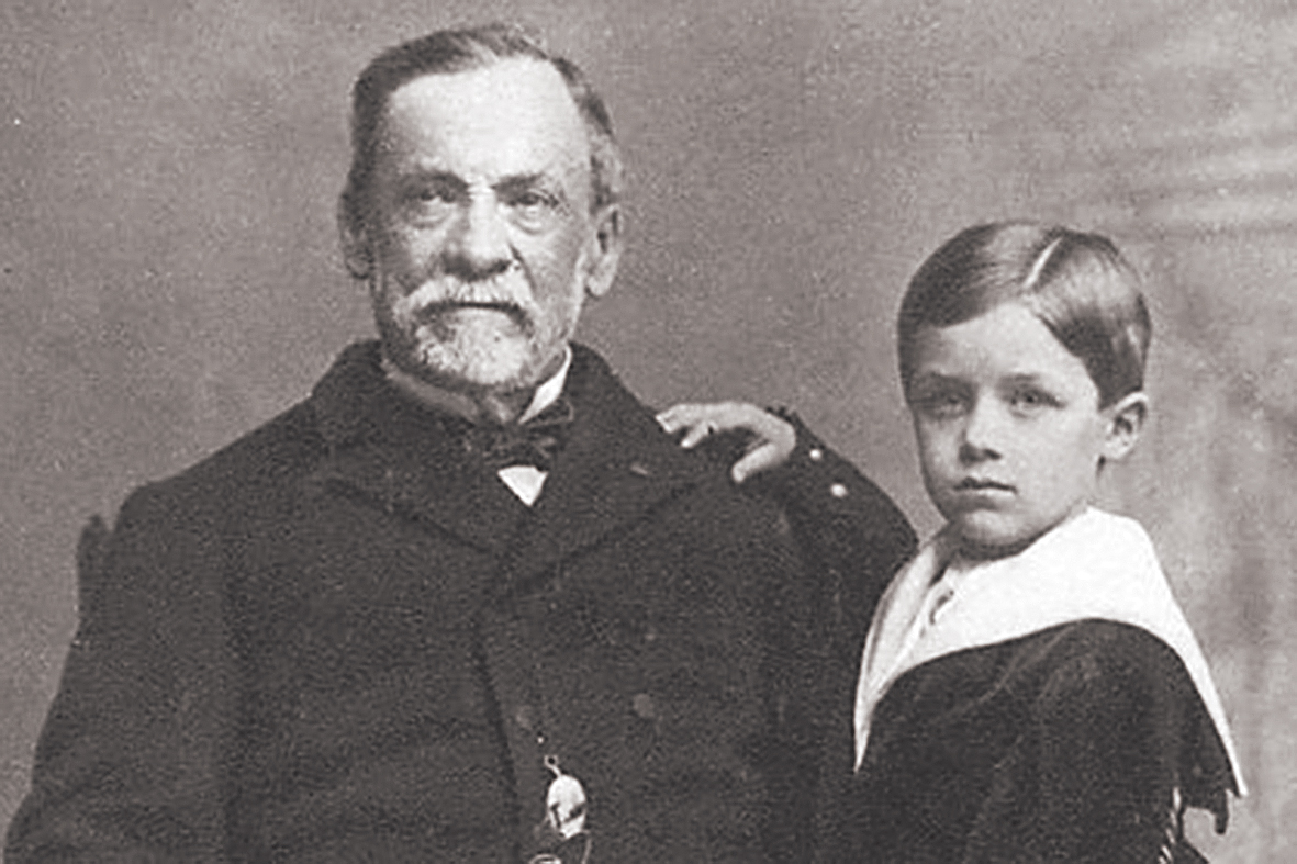 Ar dēlu Jean Baptiste 1893. gadā