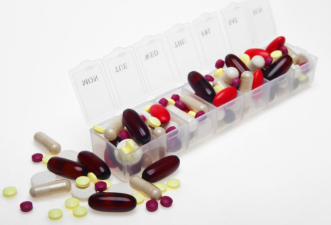 10 medikamenti, kuru izrakstīšana ļoti jāapsver gados veciem pacientiem