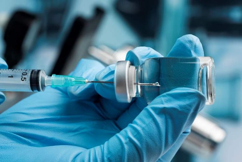No izvērtētiem 22 letāliem gadījumiem pēc vakcinācijas pret Covid-19  viens ticami saistāms ar AstraZeneca vakcīnas lietošanu