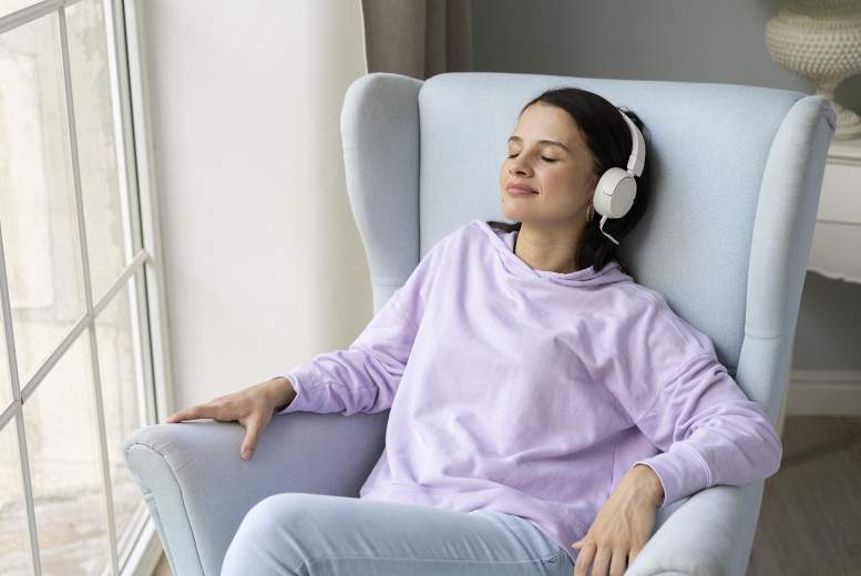 Mūzikas klausīšanās var palīdzēt mazināt akūtas sāpes