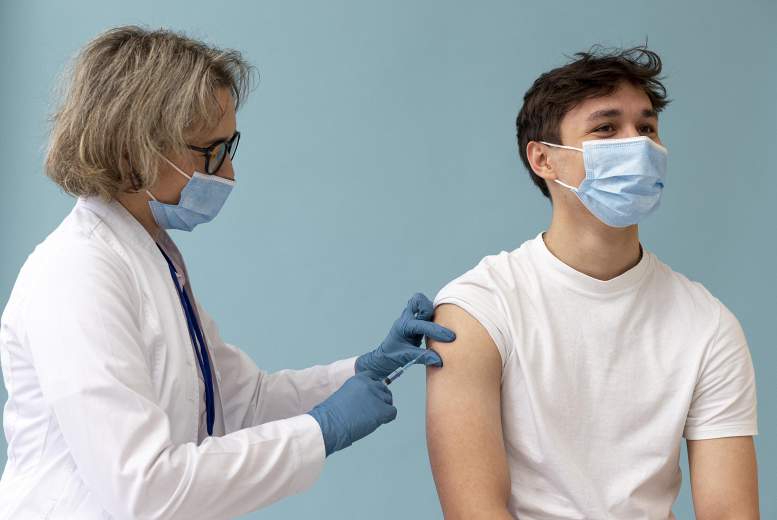 Mediķi aicina novērst zēnu diskrimināciju vakcinācijā pret CPV