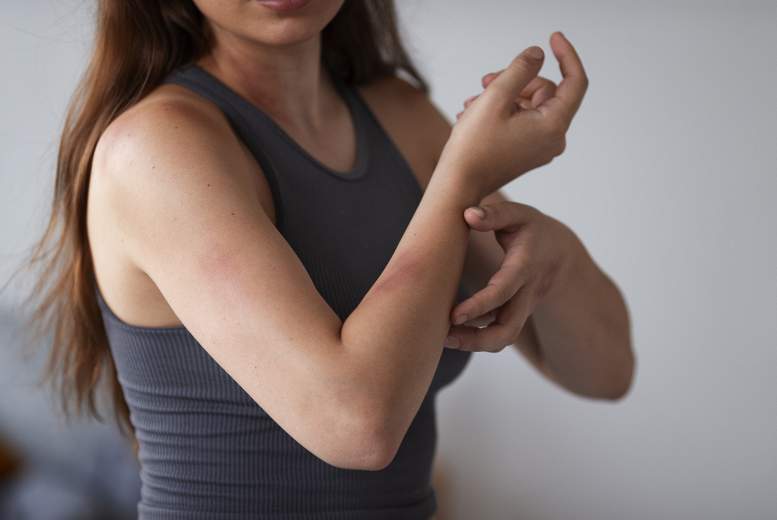 Piesārņojums un augsta temperatūra saistīta ar augstāku atopiskā dermatīta slogu pieaugušajiem