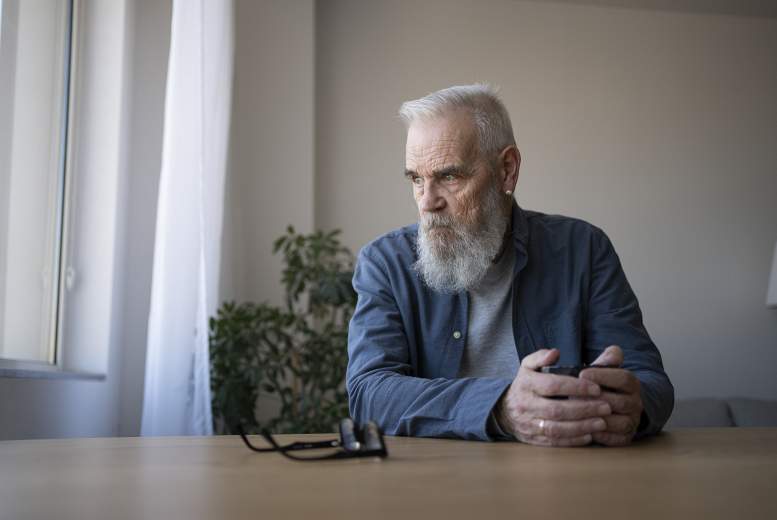 Testosterona terapijas ietekme uz prostatas veselību senioriem