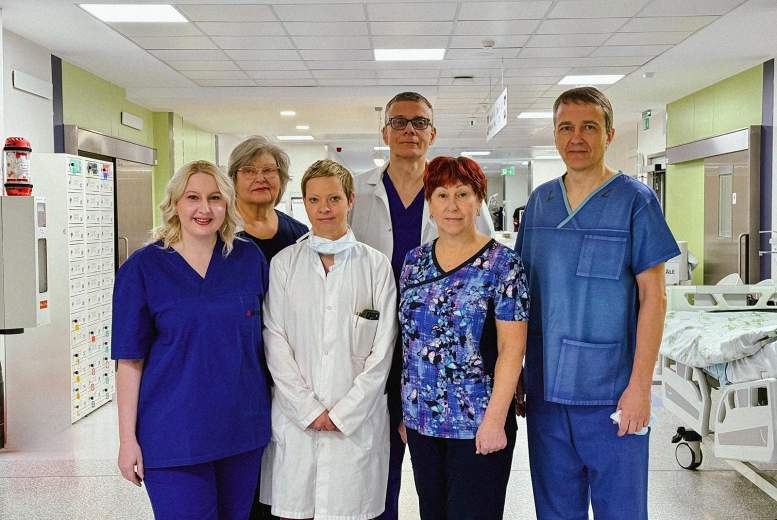 Austrumu slimnīcā veikta unikāla galvaskausa audzēja operācija ar fluorescences navigāciju