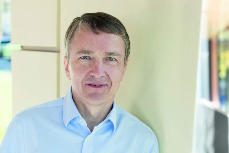 Asoc. prof. KASPARS AUSLANDS, neiroķirurgs