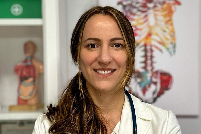 DR. SANTA STEPIŅA